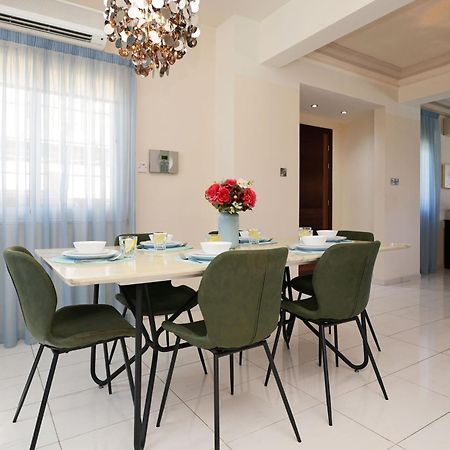 Villa Oceania - Beachfront Paralimni Luaran gambar