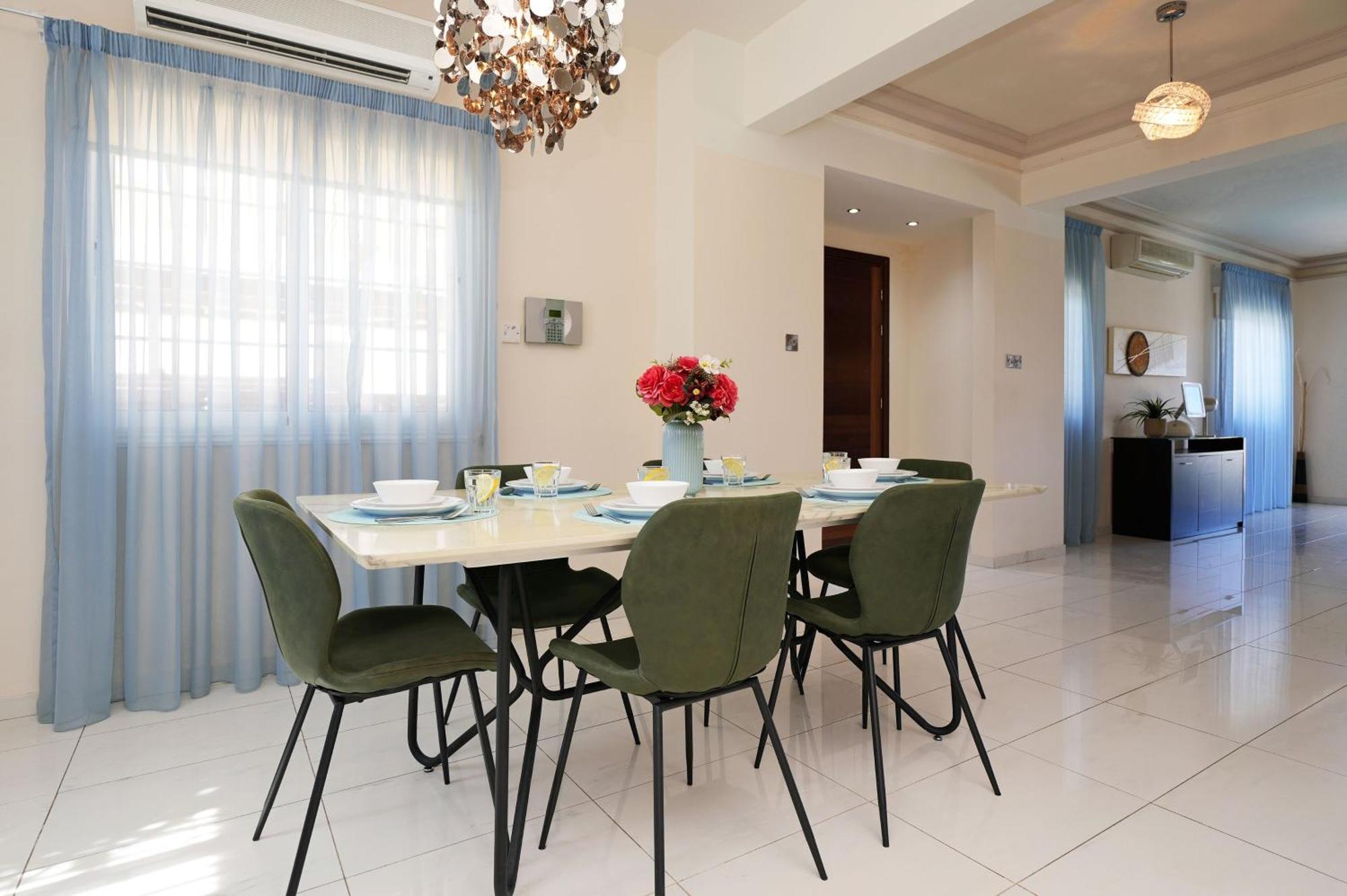 Villa Oceania - Beachfront Paralimni Luaran gambar