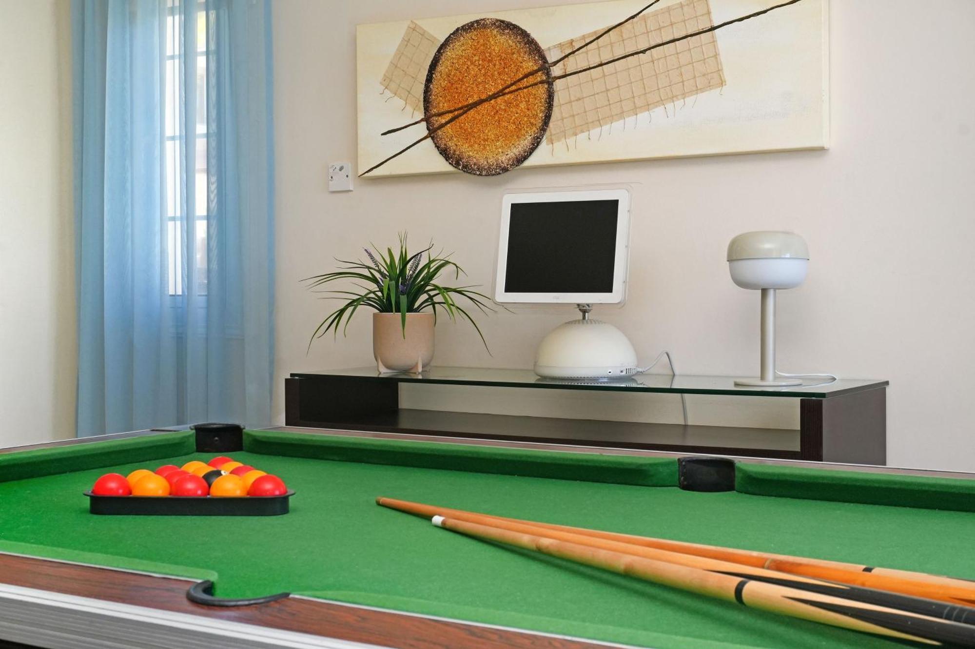 Villa Oceania - Beachfront Paralimni Luaran gambar